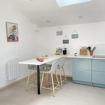 Entier A La Campagne Proche Du Circuit Et Du Zoo De La Fleche Casa de Férias *