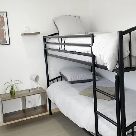 Casa de Férias Entier A La Campagne Proche Du Circuit Et Du Zoo De La Fleche Yvré-le-Pôlin