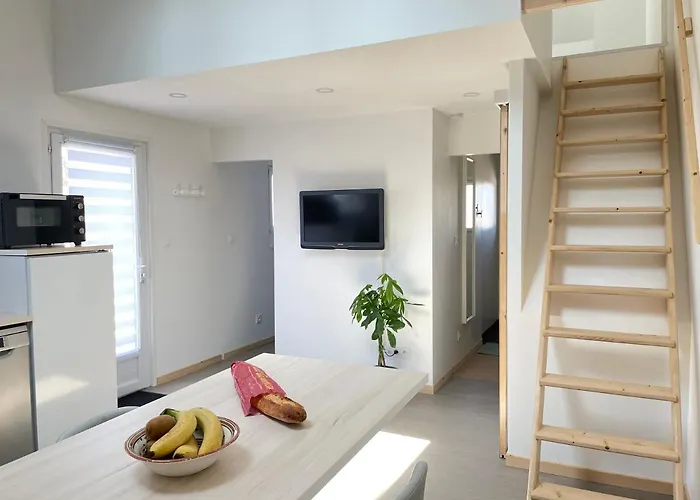 Entier à La Campagne Proche Du Circuit Et Du Zoo De La Flèche Casa vacanze